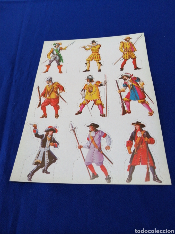 Coleccionismo cromos troquelados antiguos: LAMINA DE CROMOS TROQUELADOS - Foto 1