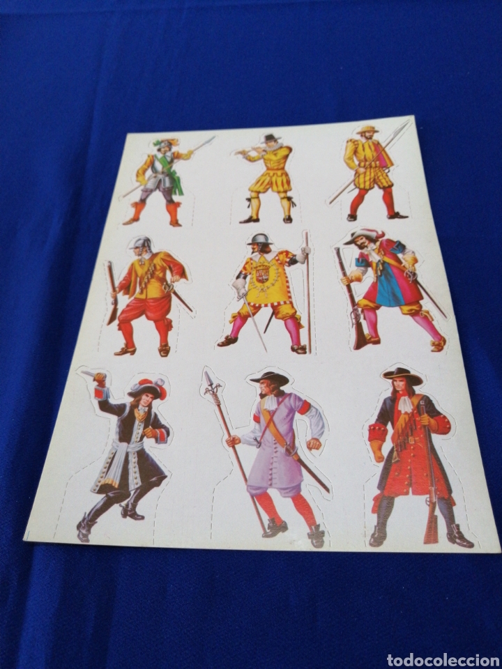 Coleccionismo cromos troquelados antiguos: LAMINA DE CROMOS TROQUELADOS - Foto 1