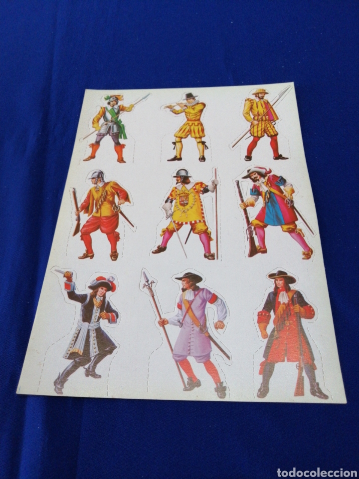 Coleccionismo cromos troquelados antiguos: LAMINA DE CROMOS TROQUELADOS - Foto 1