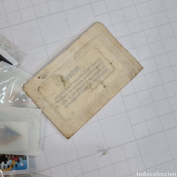 Coleccionismo cromos troquelados antiguos: Lote pegatinas cromos varias &eacute;pocas - Foto 6