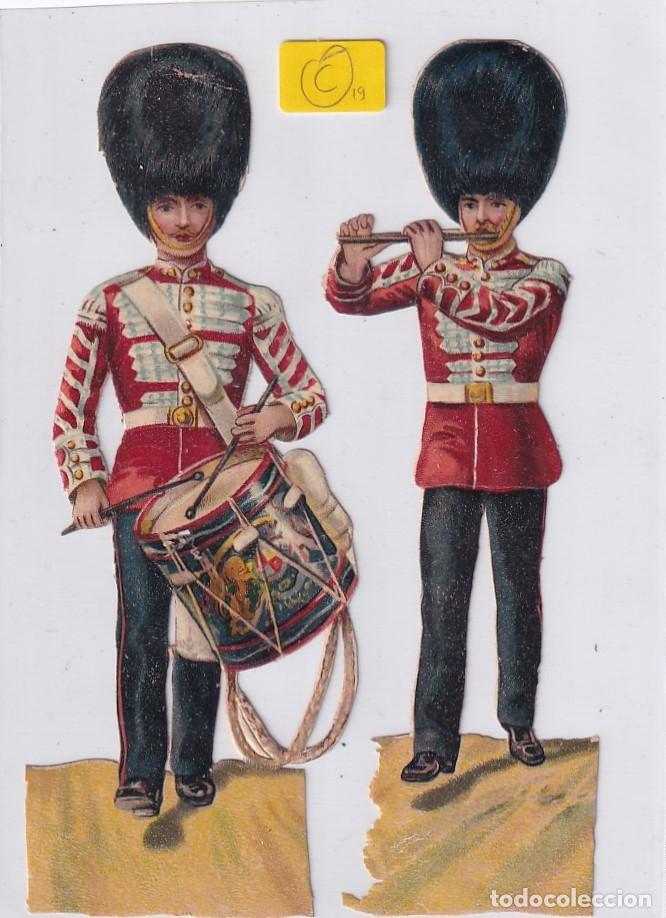 Sammeln alte gestanzte Sammelbilder: 2 Antiguos cromos troquelado guardia inglesa / Irlandesa unos 14 cm