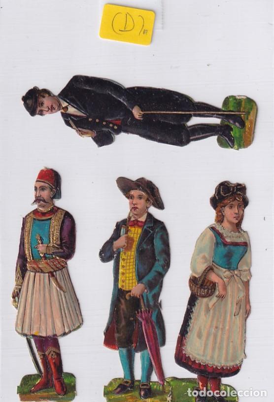 Colecionismo Cromos recortados antigos: 4 Antiguos cromos troquelados personajes masculinos y femeninos unos 8 cm