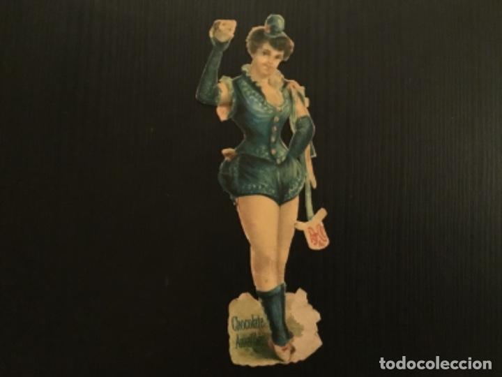 Colecionismo Cromos recortados antigos: Cromos troquelados chocolates Amatller siglo XIX mujer artista