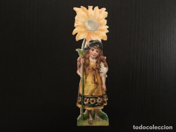 Collectable Antique Stamped Cards: Cromo troquelado antiguo chocolates Juncosa ni&ntilde;a flor