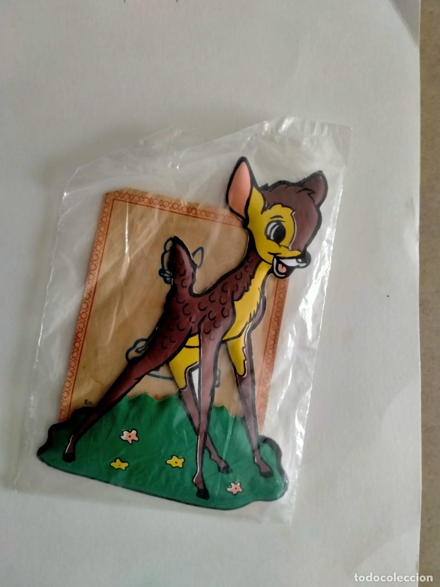 Coleccionismo cromos troquelados antiguos: cromoplast de bambi - Foto 1