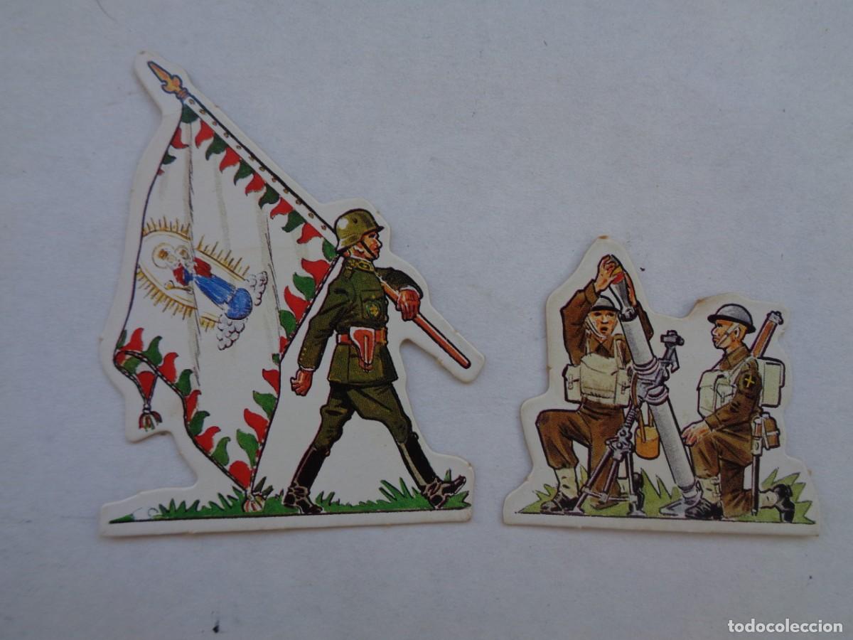 Colecionismo Cromos recortados antigos: LOTE DE 2 CROMOS TROQUELADOS DE PHOSKITOS, UNIFORMES DE JOSE M&ordf; BUENO 2&ordf; GUERRA MUNDIAL