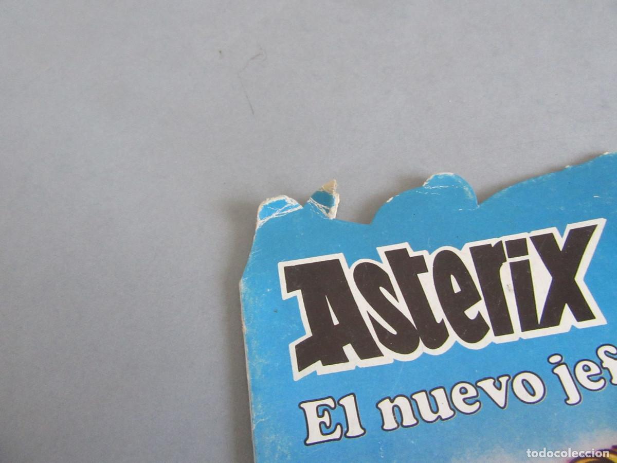 Coleccionismo cromos troquelados antiguos: Cuento troquelado. Asterix. El nuevo jefe. 1981. - Foto 6