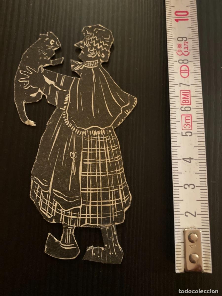 Sammeln alte gestanzte Sammelbilder: Recortable cromo troquelado negro figura de teatro sombra Anciana con gato