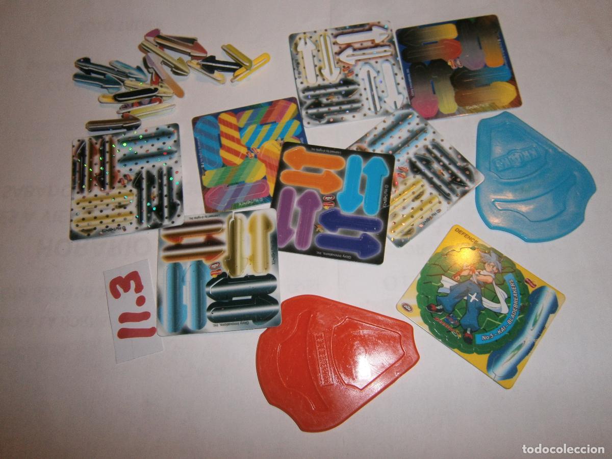 Coleccionismo cromos troquelados antiguos: COMPLEMENTOS Y ACCESORIOS PARA TAZOS BEYBLADE - Foto 1