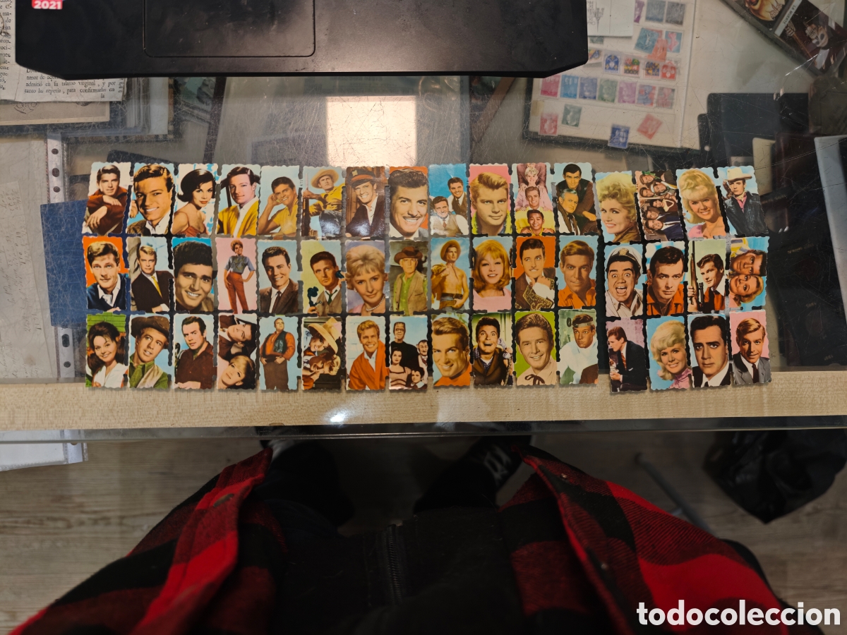 Coleccionismo Cromos troquelados antiguos: Cromos de picar a&ntilde;os 60. 4 colecciones