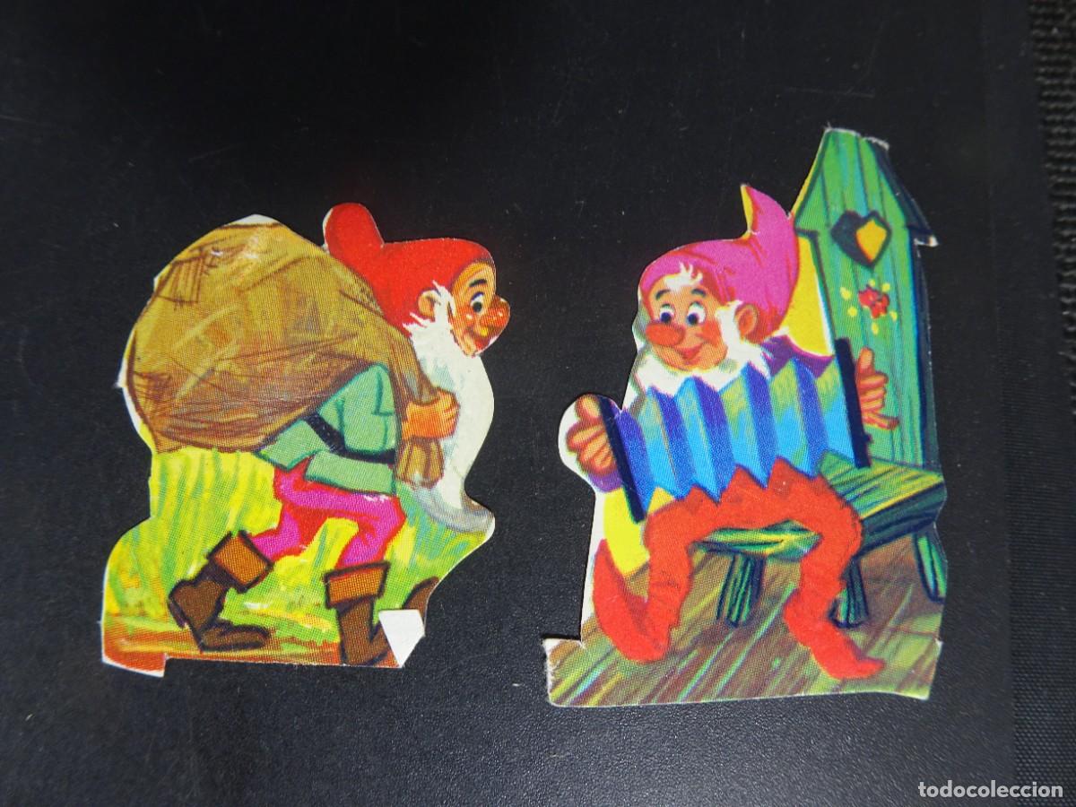 Coleccionismo Cromos troquelados antiguos: 2 ANTIGUOS CROMOS TROQUELADOS , VER FOTOS