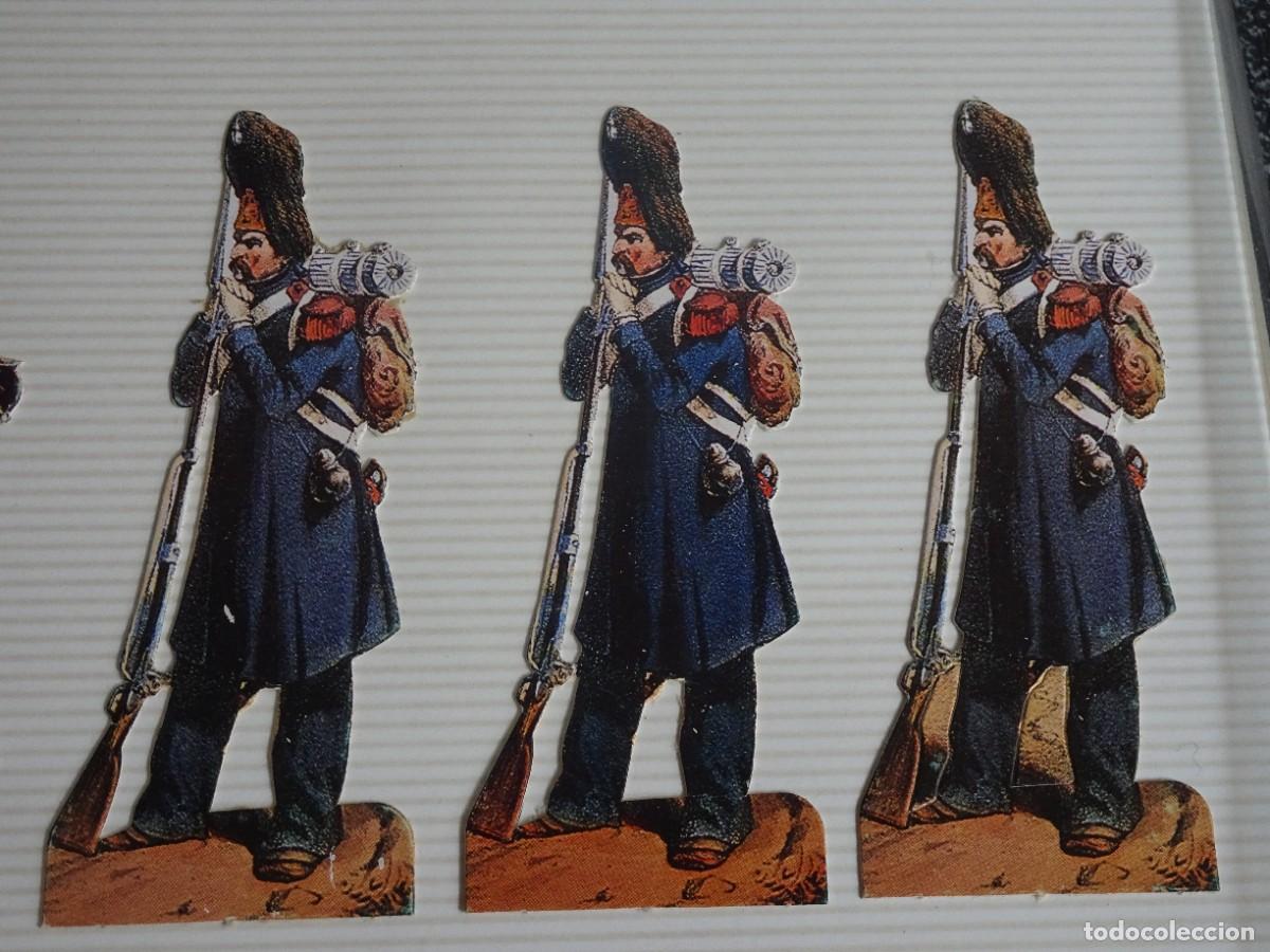 Coleccionismo Cromos troquelados antiguos: LOTE DE ANTIGUOS CROMOS TROQUELADOS, MILITAR, SOLDADOS, VER FOTOS