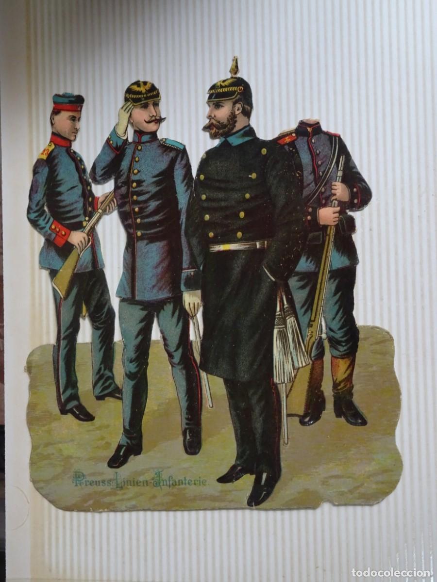 Coleccionismo Cromos troquelados antiguos: ANTIGUO CROMO TROQUELADO, MILITARES UNIFORMES, TAMA&Ntilde;O GRANDE, VER FOTOS