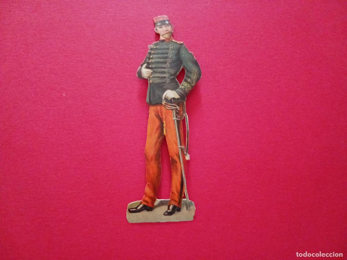 Coleccionismo cromos troquelados antiguos: cromo troquelado, soldado con uniforme de husar, chocolate amatller