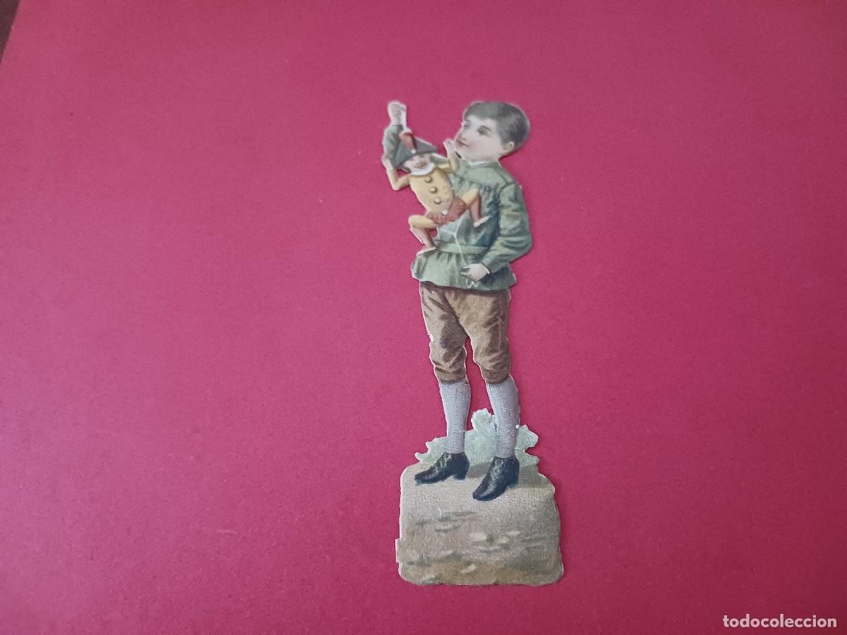 Coleccionismo cromos troquelados antiguos: cromo troquelado, ni&ntilde;o con marioneta, regalo de evaristo juncosa