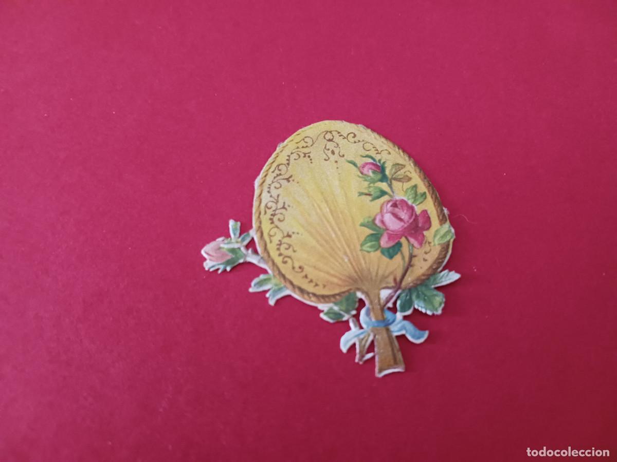 Coleccionismo cromos troquelados antiguos: cromo troquelado, pay pay con flores, sin nombre comercial