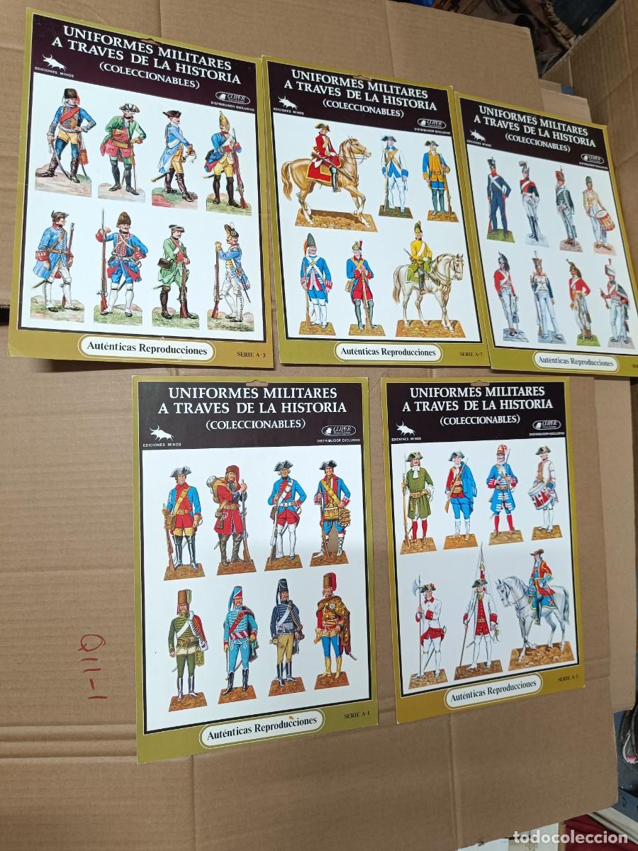 Coleccionismo cromos troquelados antiguos: LOTE DE 5 ANTIGUAS LAMINAS, CROMOS TROQUELADOS, UNIFORMES MILITARES A TRAVES DE LA HISTORIA -M3