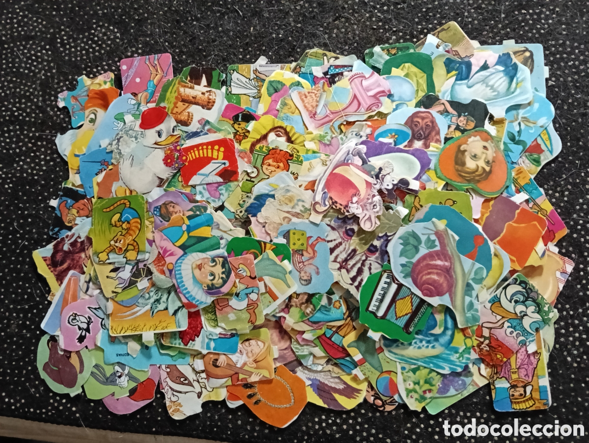 Coleccionismo cromos troquelados antiguos: Lote de m&aacute;s de 200 cromos troquelados de varias &eacute;pocas y tama&ntilde;os