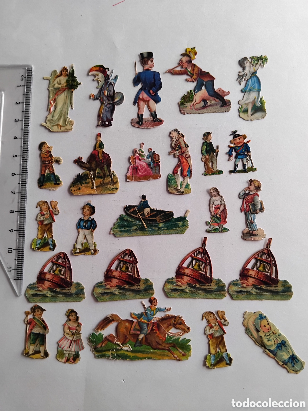 Coleccionismo cromos troquelados antiguos: Cromos troquelados antiguos peque&ntilde;os