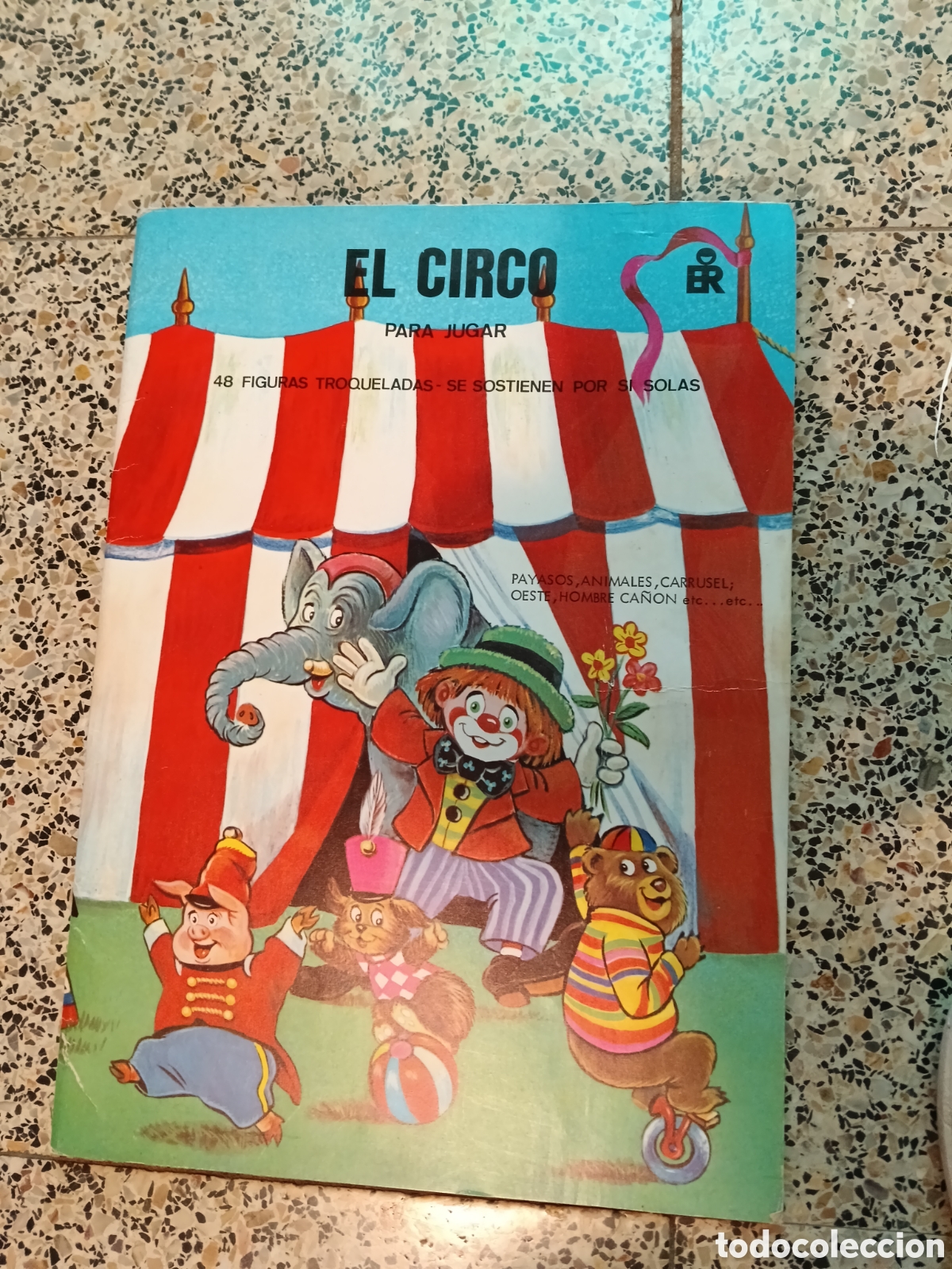 Coleccionismo cromos troquelados antiguos: El circo editorial Roma 48 figuras troqueladas