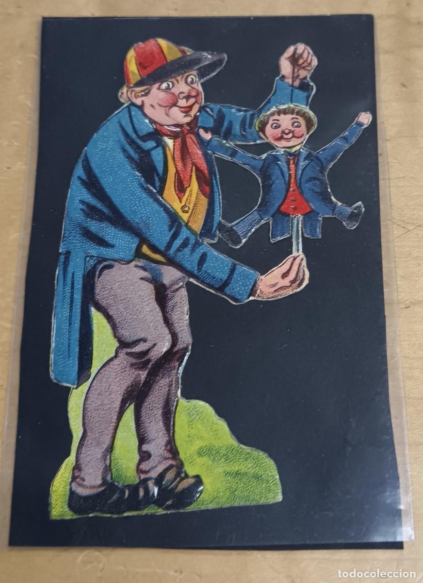 Coleccionismo cromos troquelados antiguos: CROMO ANTIGUO TROQUELADO CON RELIEVE HOMBRE CON T&Iacute;TERE 9,5X5,5 CM.