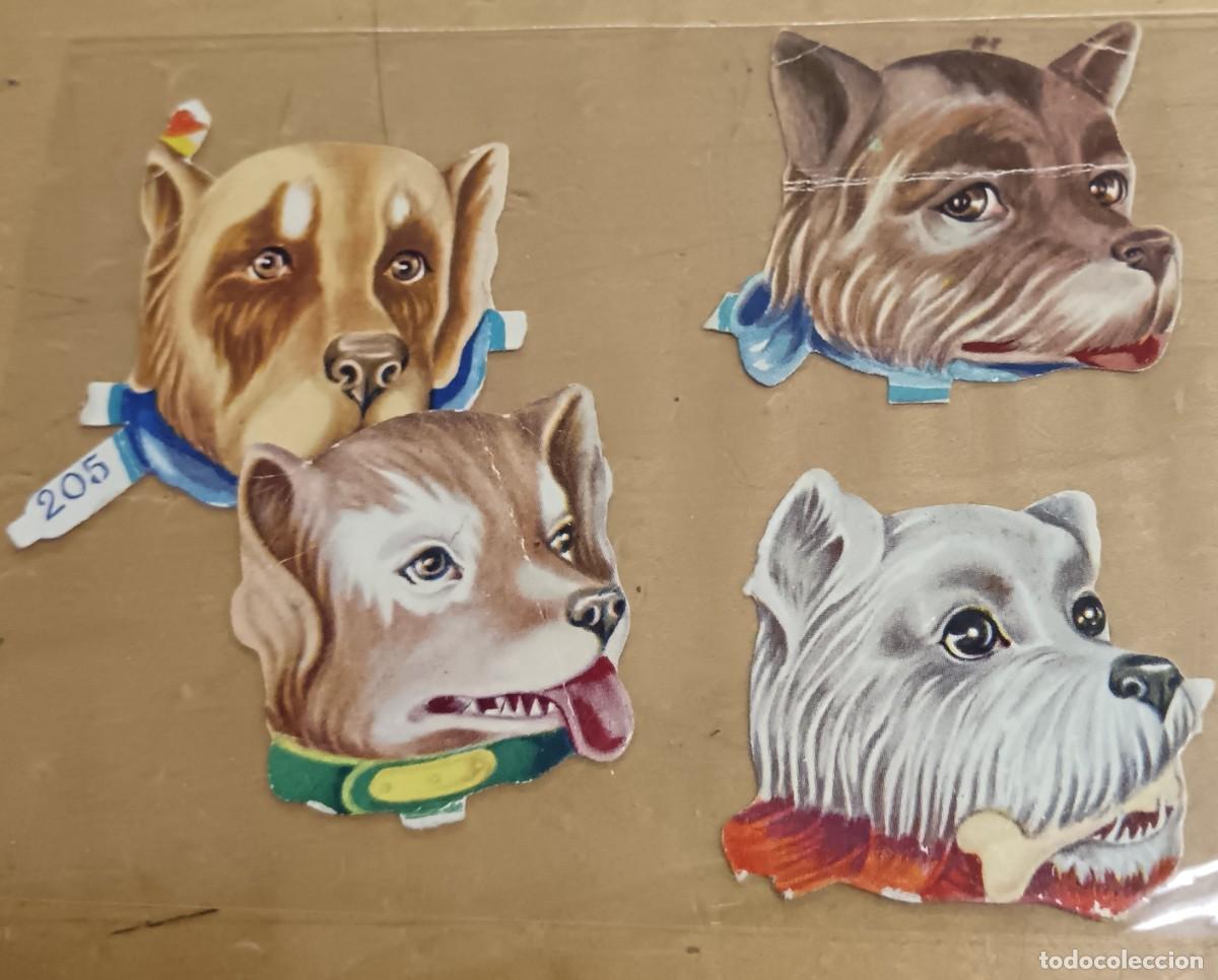 Coleccionismo cromos troquelados antiguos: LOTE DE 4 CROMOS TROQUELADOS ANTIGUOS CON RELIEVE PERROS 3 CM. ALTURA