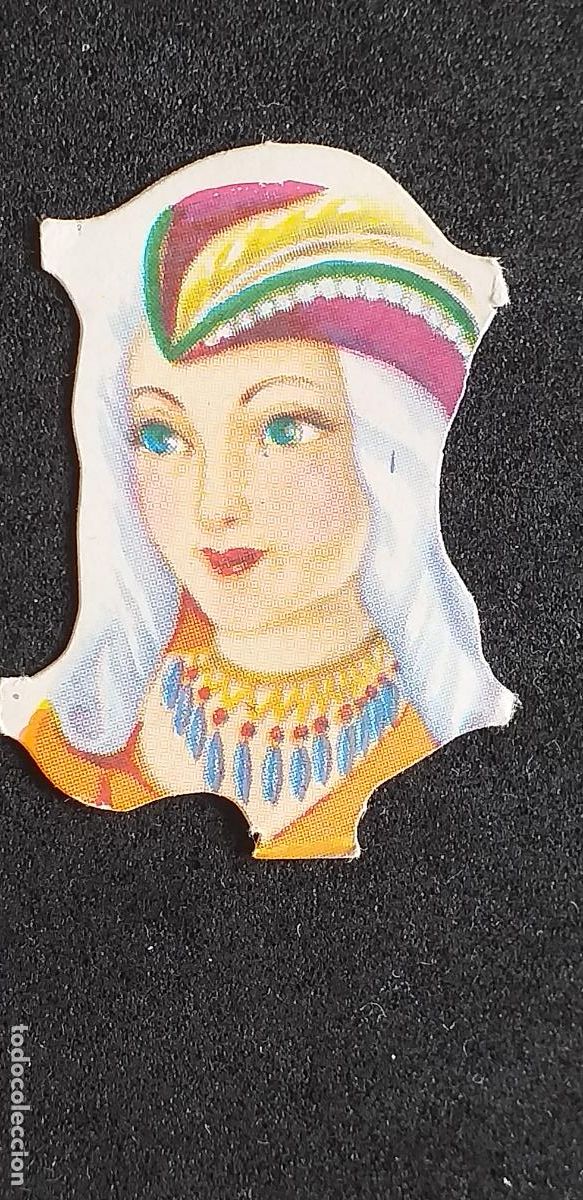 Coleccionismo cromos troquelados antiguos: CROMO TROQUELADO-V8-aprox 25x20mm.-CHICAS