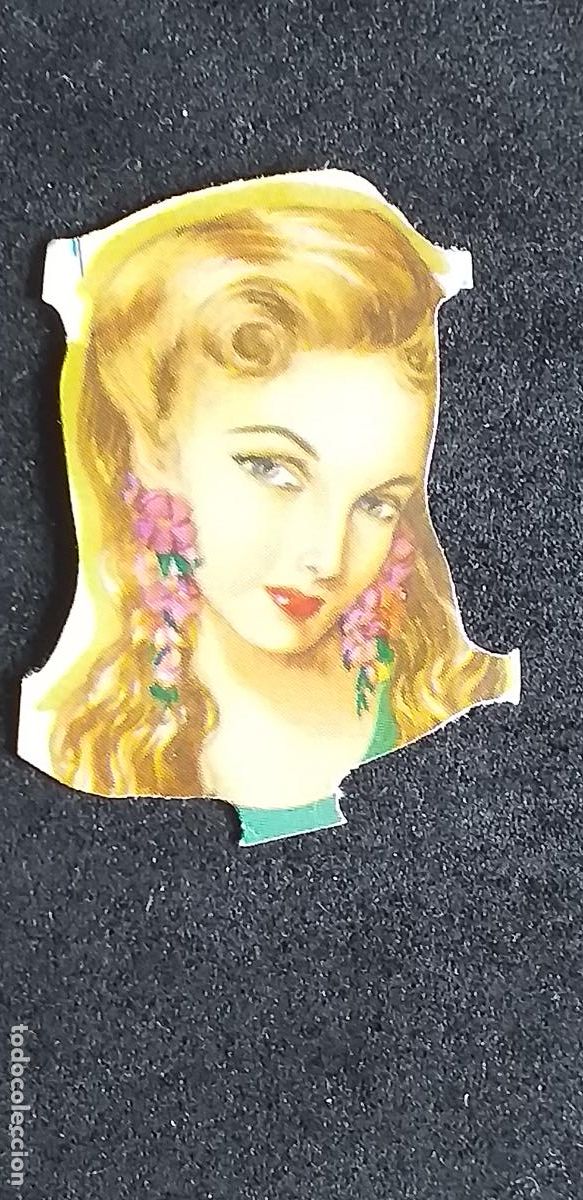 Coleccionismo cromos troquelados antiguos: CROMO TROQUELADO-V8-aprox 25x20mm.-CHICAS