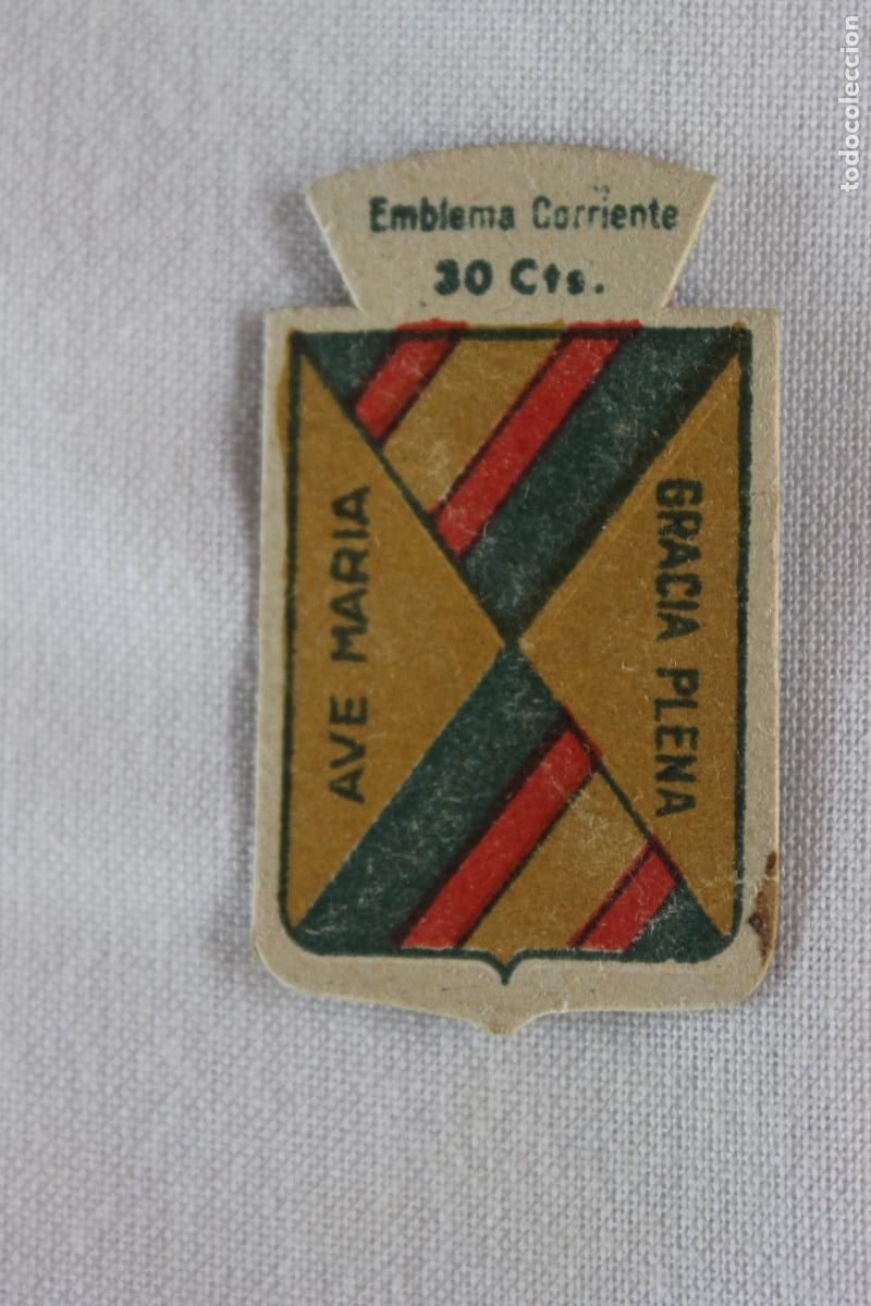 Collezionismo Figurine ritagliate antiche: EMBLEMA AUXILIO SOCIAL LIEBANA N&ordm; 108