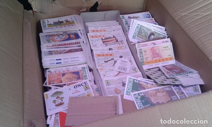 Cupones ONCE: CAJA  CUPONES  ANTIGUOS  DE  LA  ONCE - Foto 1
