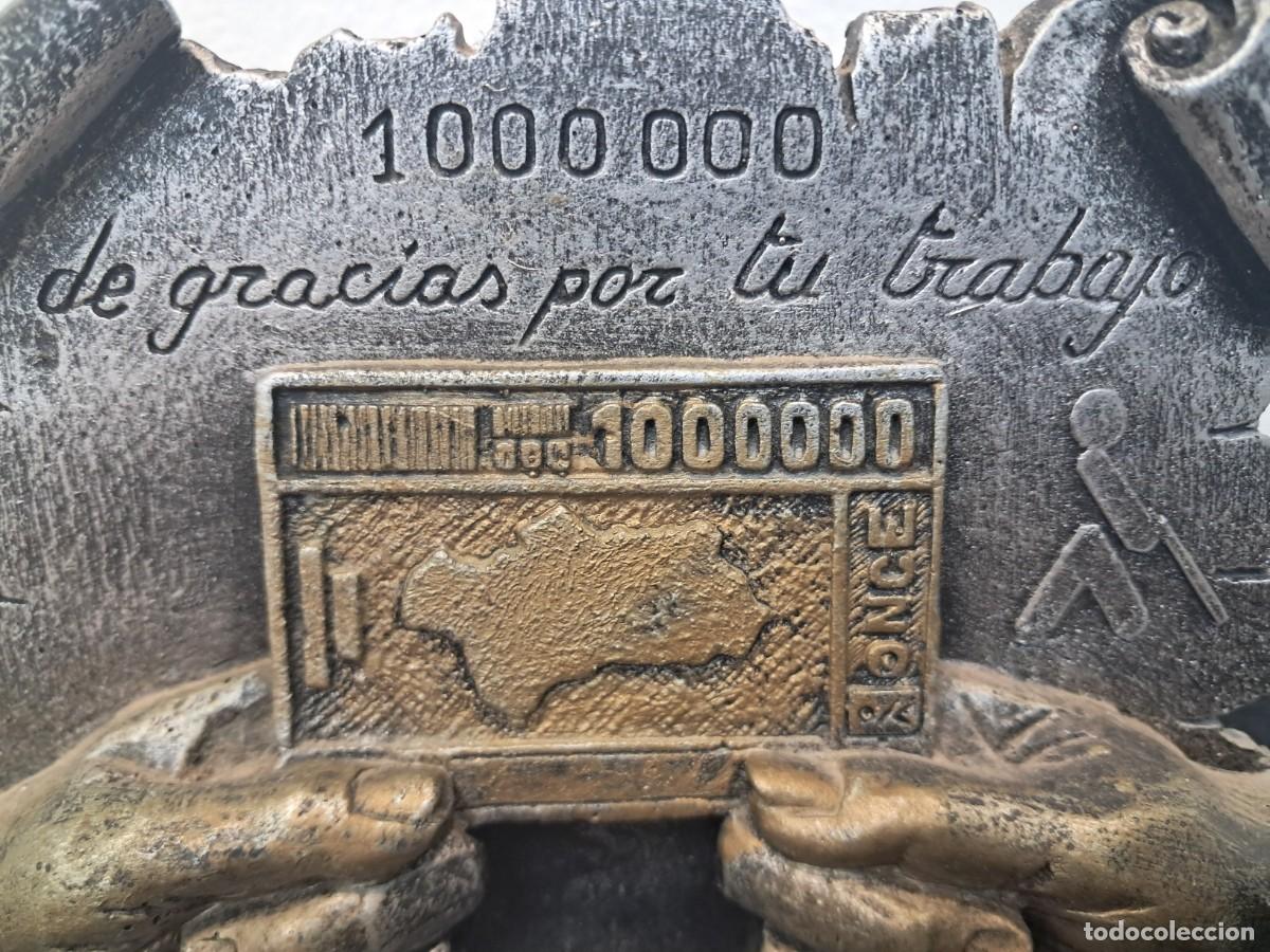 Cupones ONCE: PREMIO AL TRABAJO DE LA ONCE - Foto 3