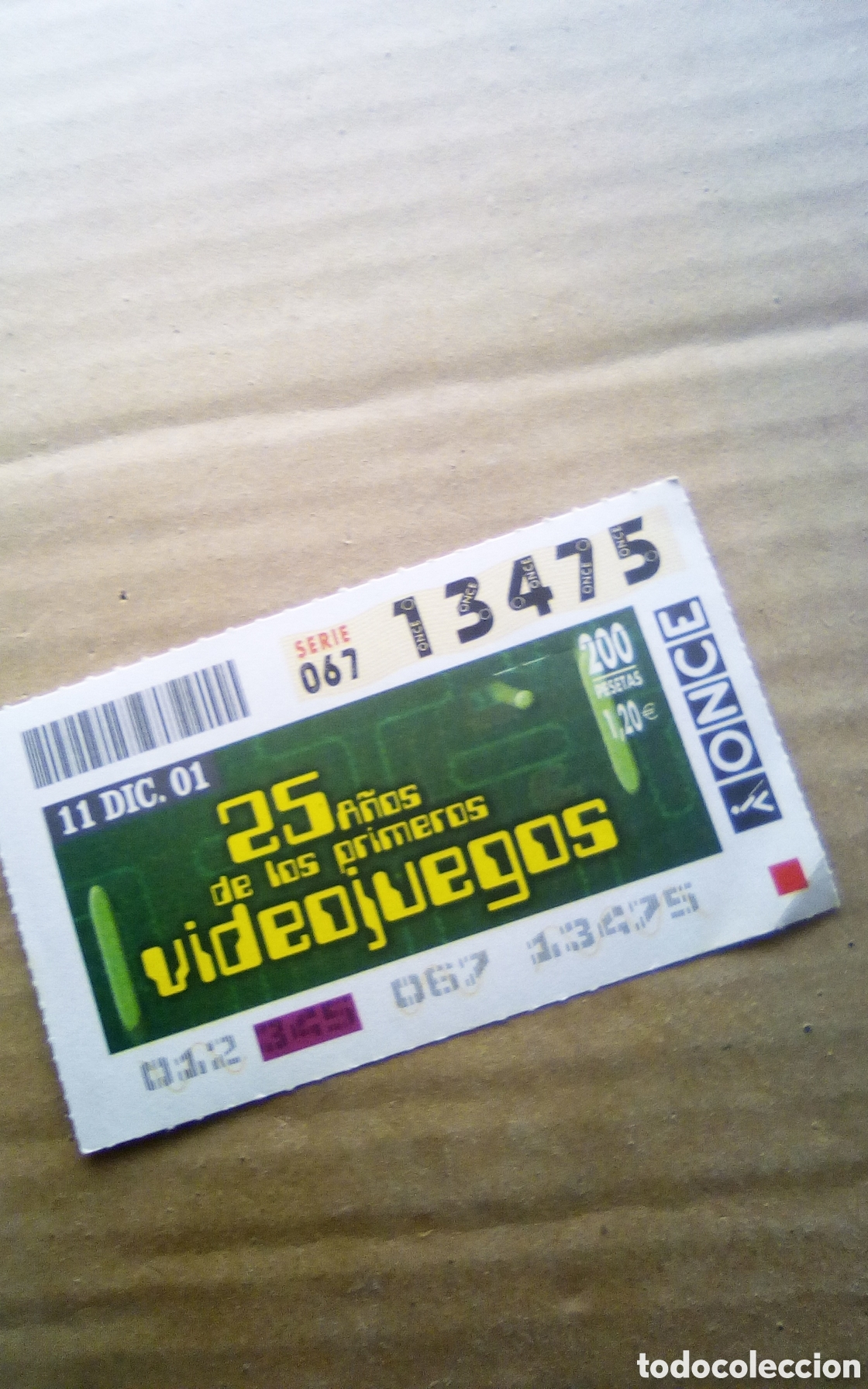 Cupones ONCE: Cup&oacute;n de la ONCE. 25 A&ntilde;os de los primeros videojuegos. N&uacute;mero 13475. A&ntilde;o 2001.