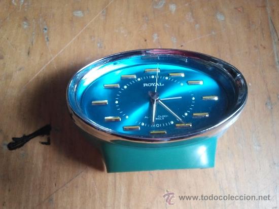 Despertadores antiguos: despertador reloj  de la marca royal - Foto 1