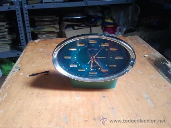 Despertadores antiguos: despertador reloj  de la marca royal - Foto 2