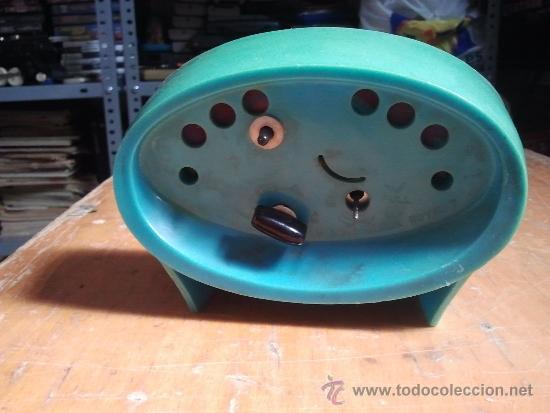 Despertadores antiguos: despertador reloj  de la marca royal - Foto 3