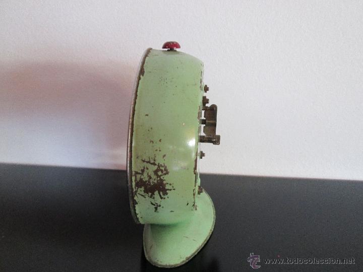 Despertadores antiguos: smith alarm made in gt britain - Foto 2