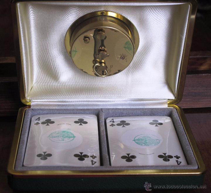 Despertadores antiguos: ESTUCHE CON RELOJ Y BARAJAS DE CARTAS - Foto 3