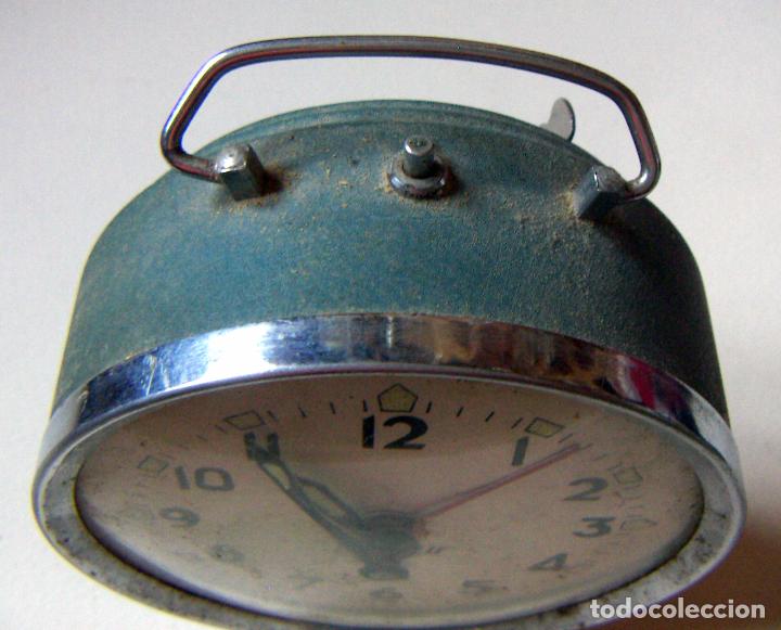 Despertadores antiguos: RELOJ DESPERTADOR MARCA MICRO CLASIC - Foto 4