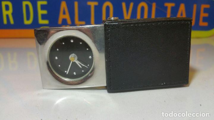 Despertadores antiguos: RELOJ DESPERTADOR DE VIAJE - Foto 1