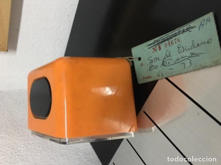 Despertadores antiguos: Reloj marca RADIANT de sobremesa - Foto 4