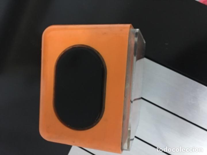 Despertadores antiguos: Reloj marca RADIANT de sobremesa - Foto 6