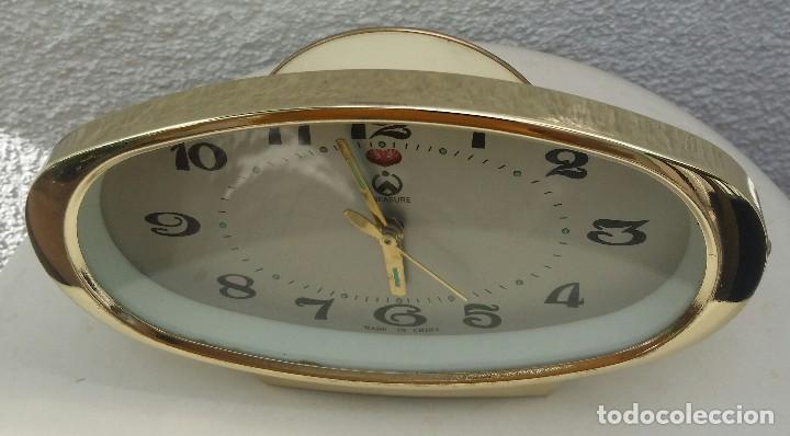 Despertadores antiguos: RELOJ DESPERTADOR VINTAGE - Foto 2