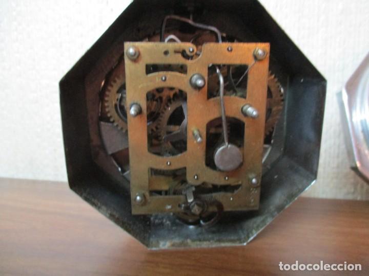 Despertadores antiguos: RELOJ DESPERTADOR SOBREMESA OCTOGONAL - Foto 3