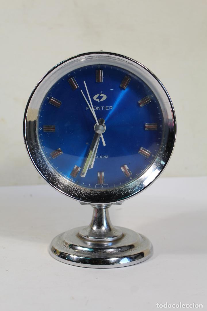Despertadores antiguos: reloj despertador de cuerda frontier - Foto 4