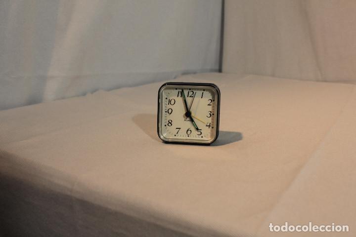 Despertadores antiguos: SET 5 RELOJES DESPERTADOR - Foto 17