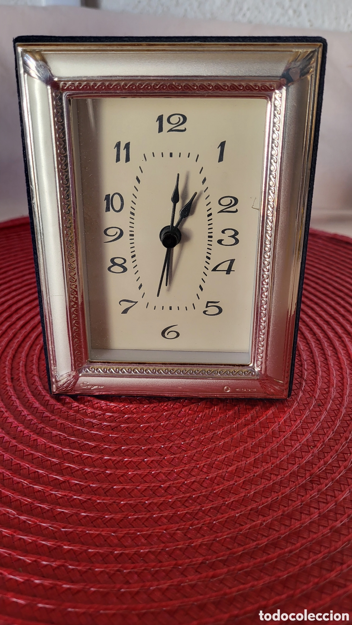 Despertadores antiguos: Reloj quartz en plata - Foto 1