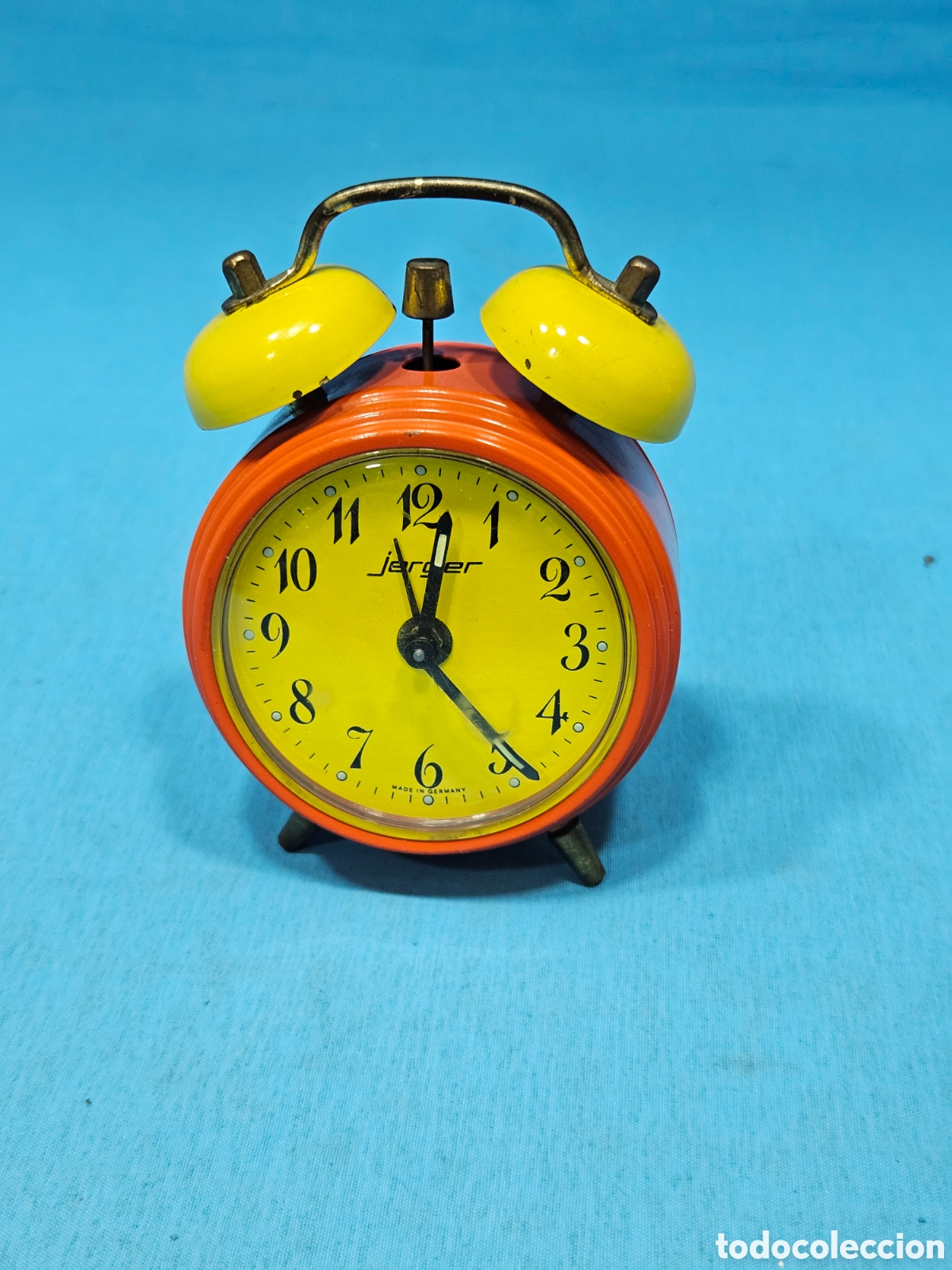 Sveglie antichi: DESPERTADOR VINTAGE JERGER GERMANY NARANJA . NO SUENA LA ALARMA. NECESITA REVISION
