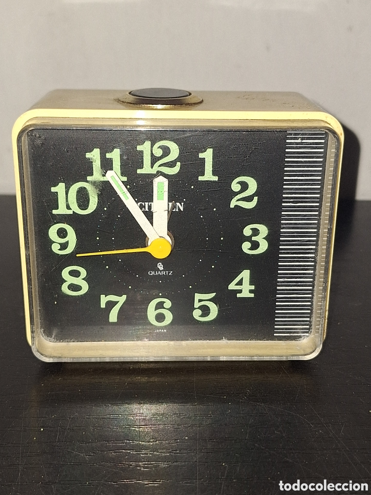 Sveglie antichi: Reloj despertador CITIZEN (COLOR VAINILLA)