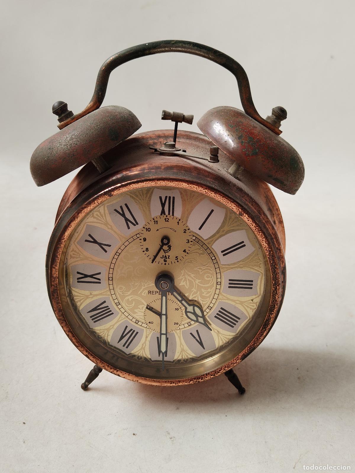 Despertadores antiguos: reloj despertador marca jaz