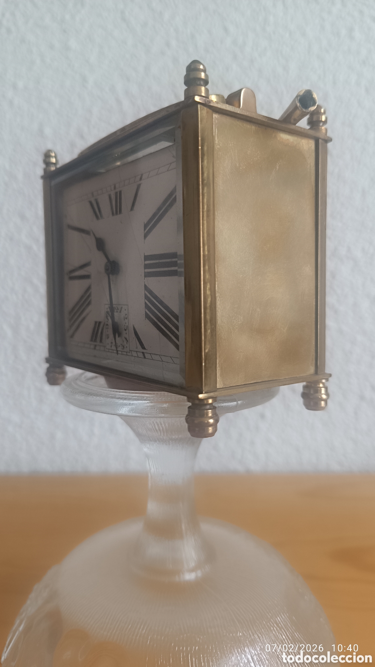 Despertadores antiguos: Reloj despertador antiguo de mesa de 10 x 10 x 5 cm